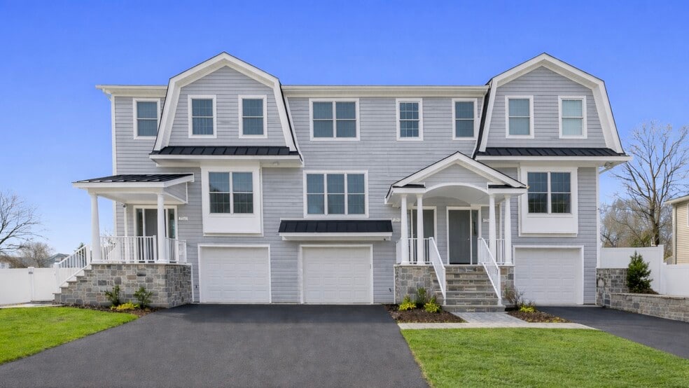 Building Photo - 20 Zazzetti St