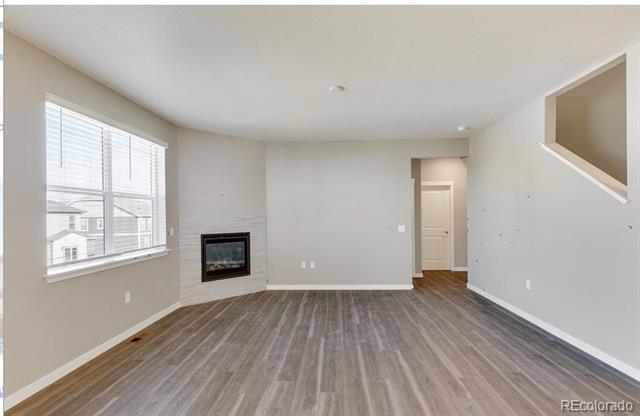 Building Photo - 14080 Shasta Daisy St