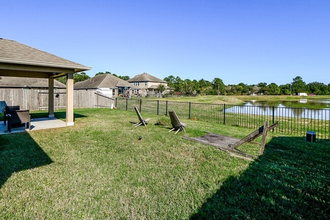 Building Photo - 15462 Signal Ridge Way