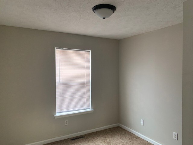 Building Photo - 1066 Brandy Ln