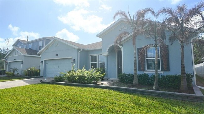 Building Photo - 6366 Lakepine St