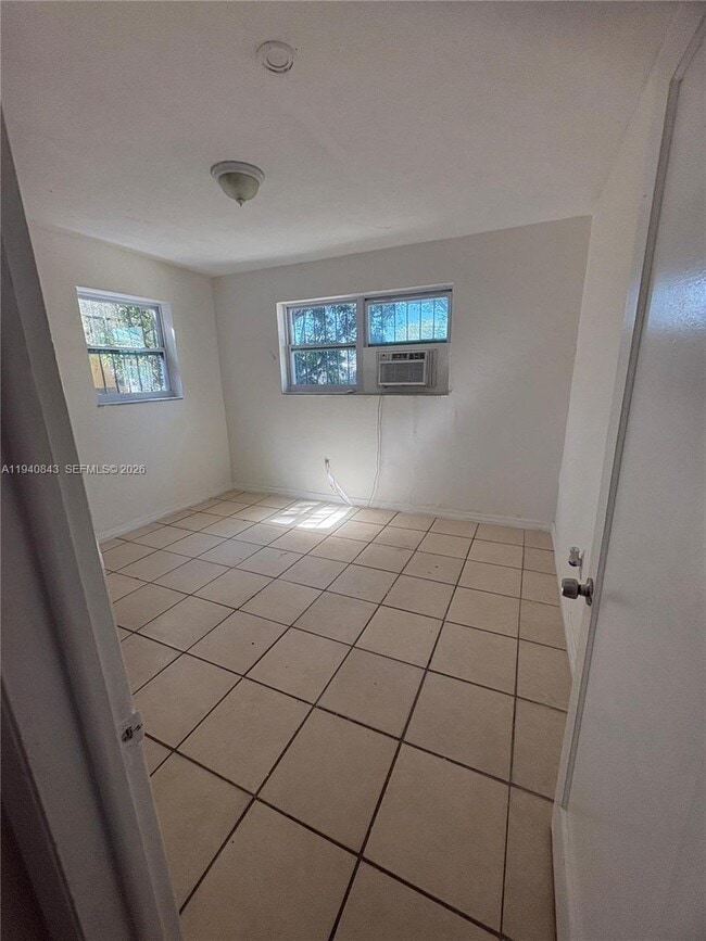 Building Photo - 920 NW 55th Terrace