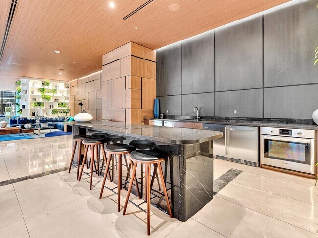 Building Photo - 45 SW 9th St