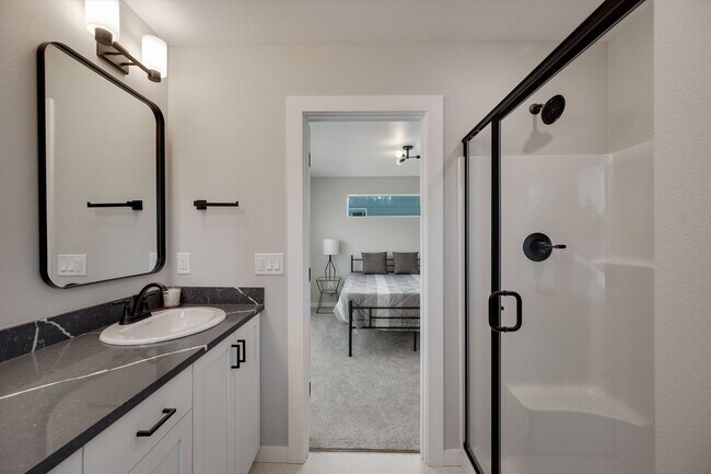 Building Photo - Move In Special Up to 3 Months Free- Newbe...