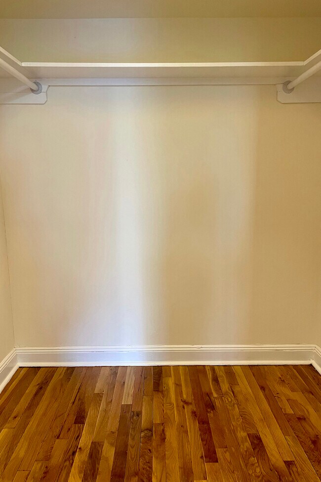 Building Photo - 1319 1st Ave.