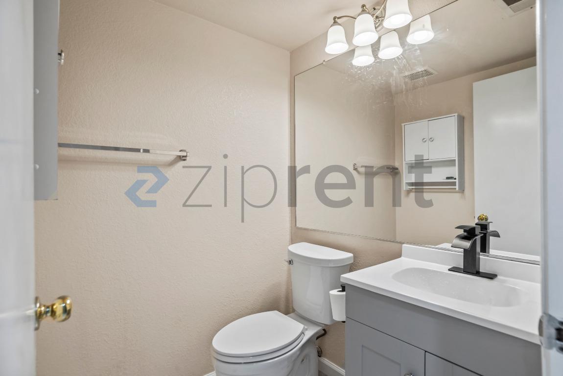 Building Photo - 5968 Show Terrace