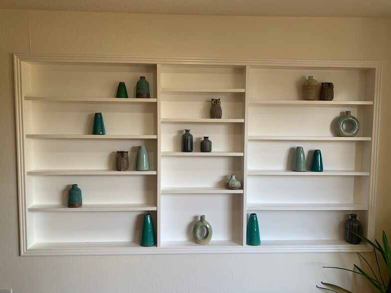 Building Photo - 9080 Santa Lucia Rd