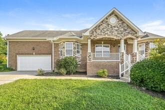 Building Photo - 1067 Windtree Trace