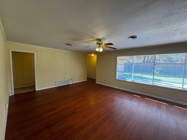 Building Photo - 4901 18th St