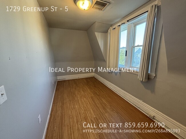 Building Photo - 1729 Greenup St