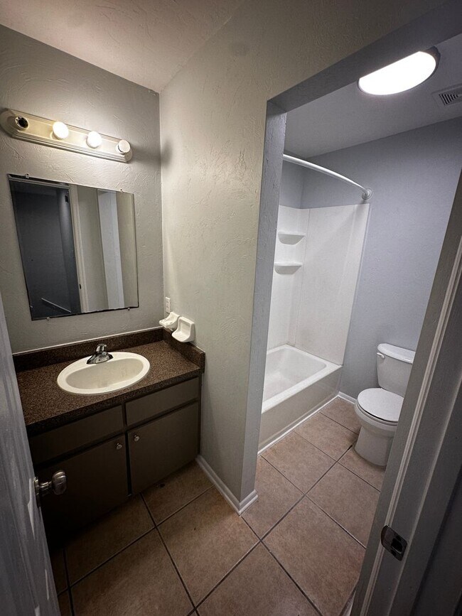 Building Photo - 1729 SW 69 Way