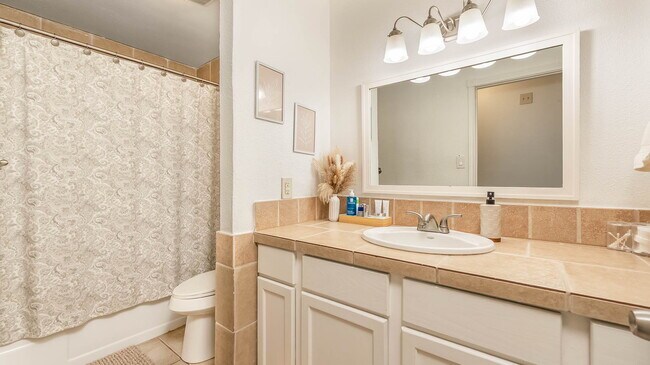 Building Photo - 8010 Misty Park St