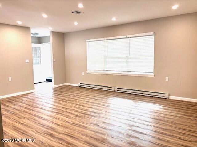 Building Photo - 824 Balmoral Ct