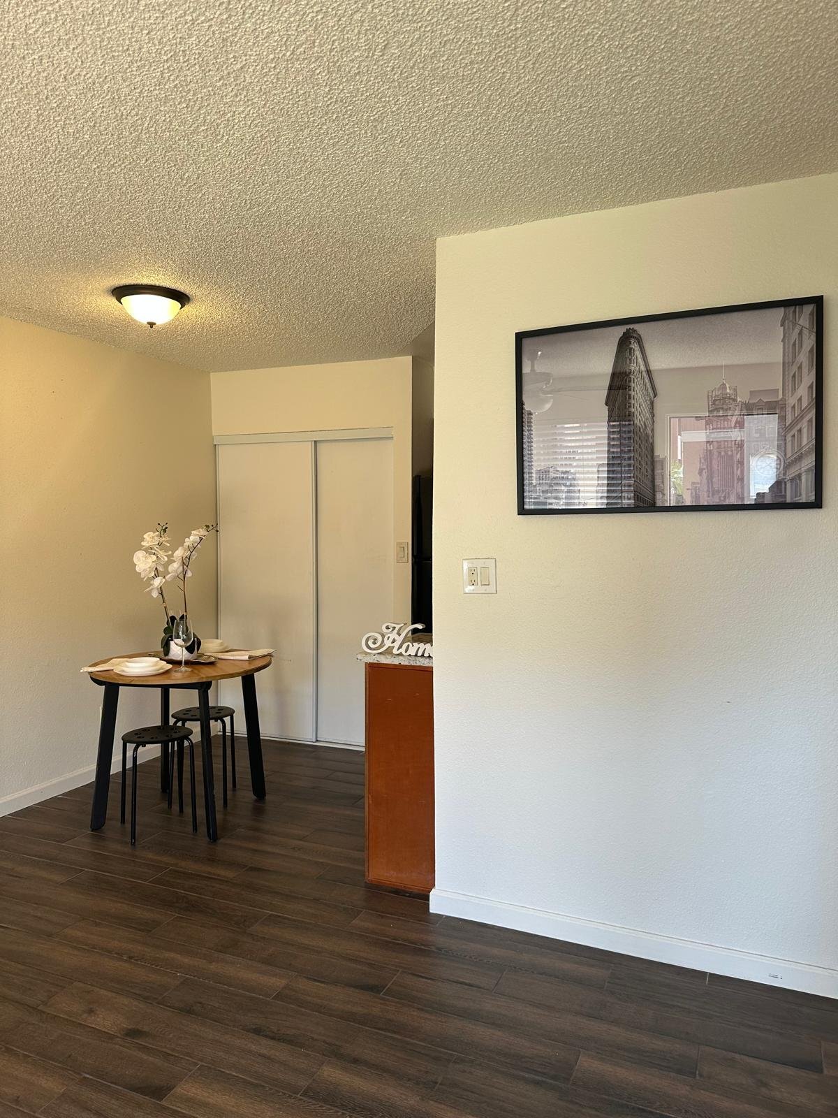 Building Photo - 4444 N 7th Ave