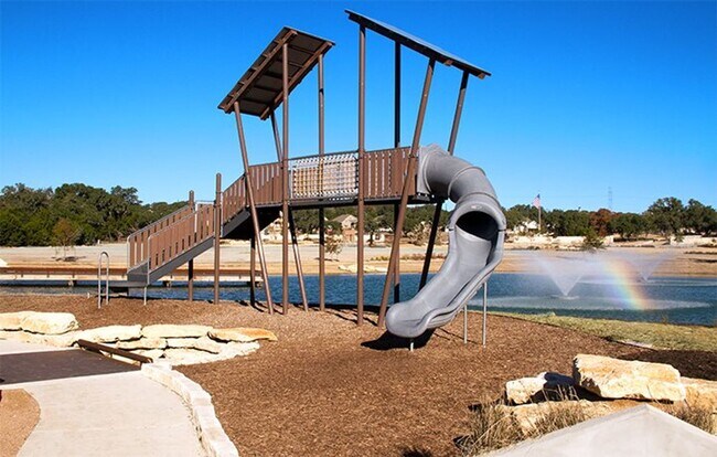 Building Photo - 3036 SF Home - 6 BR/3 BA with THREE-CAR GARAGE - BULVERDE!!!