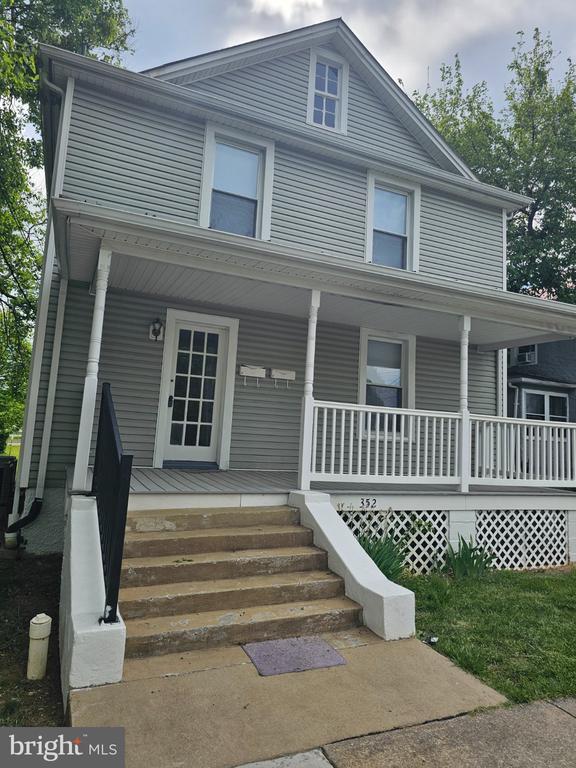 Building Photo - 352 Blue Ridge Ave