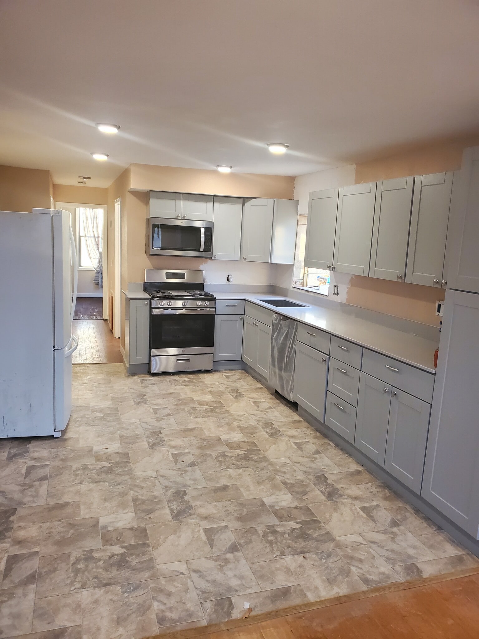Kitchen - 8310 37th Ave S