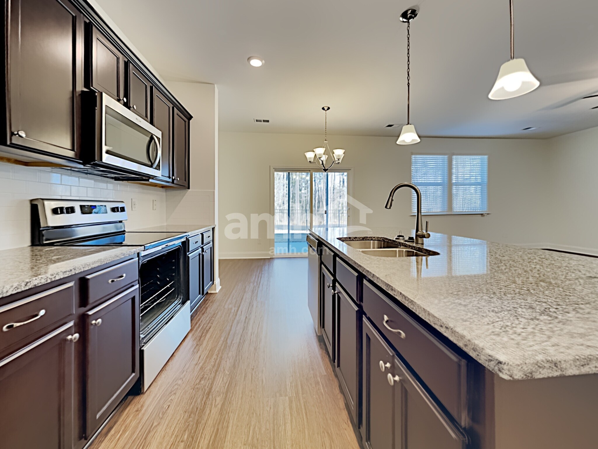 Building Photo - 308 Bering Ln