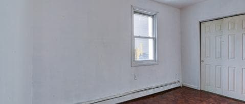 Building Photo - 882 Amboy Ave