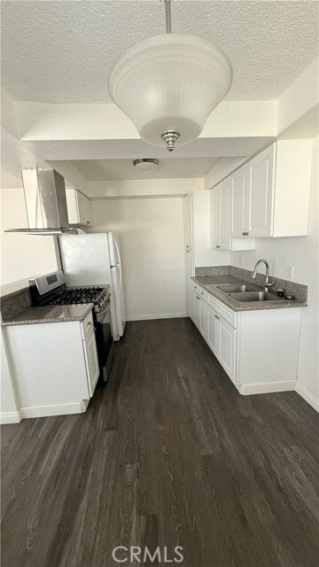 Building Photo - 601 Wisconsin St