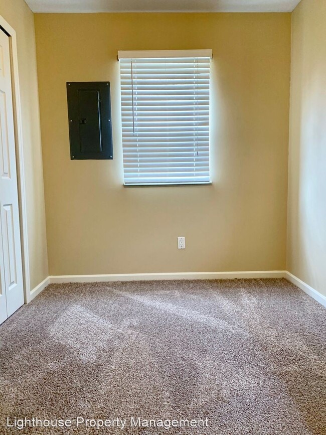 Building Photo - 2535 7th St