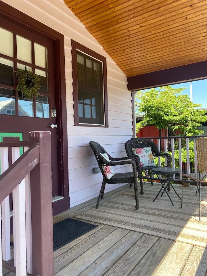 Private deck - 108 George St