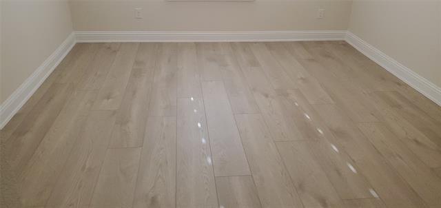 Building Photo - 908 Foxglove Dr