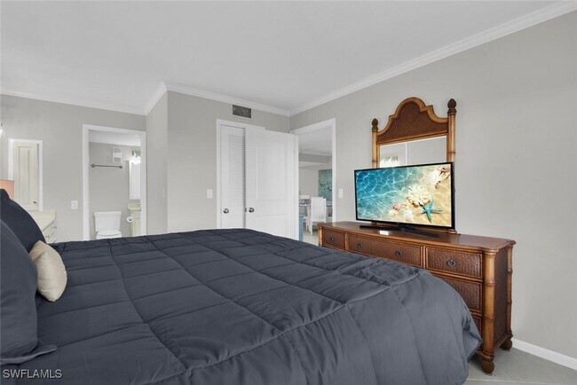 Building Photo - 5220 Bonita Beach Rd SW