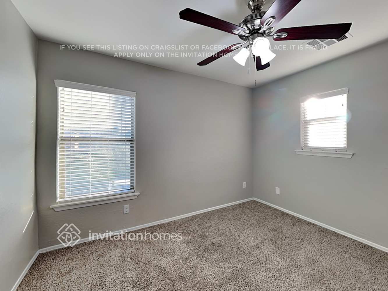 Building Photo - 3942 E Yeager Dr