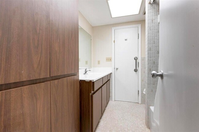 Building Photo - 2635 Bryce Ln