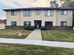 Building Photo - 509 N 1st St