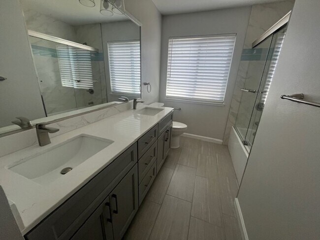 Building Photo - Pleasanton Home for Rent