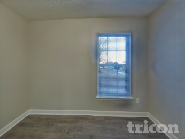 Building Photo - 1027 Alston Hill Dr