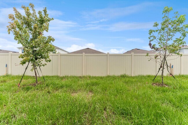 Building Photo - 10583 Dusty Boot Rd