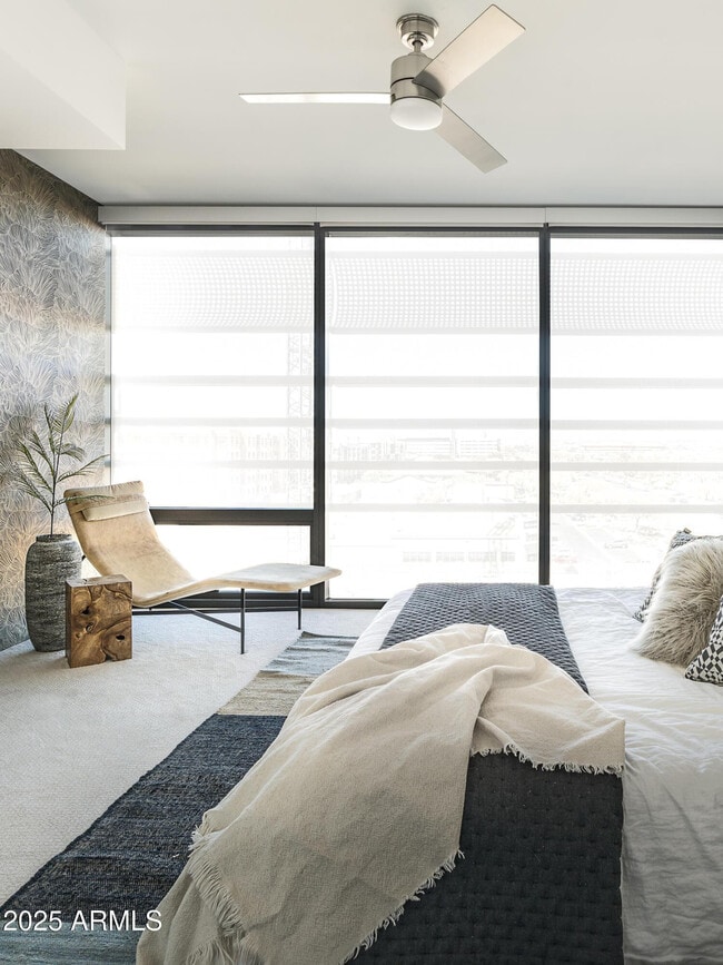 Building Photo - 7180 E Kierland Blvd