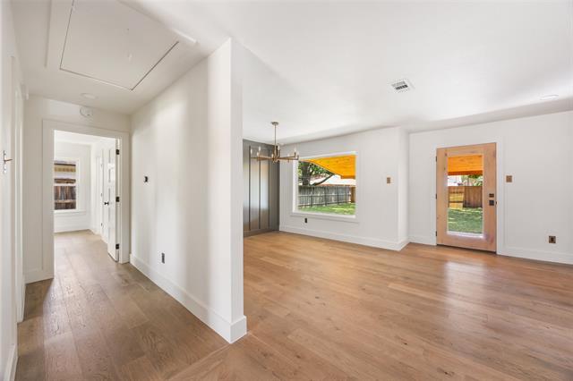 Building Photo - 6746 Braeburn Dr