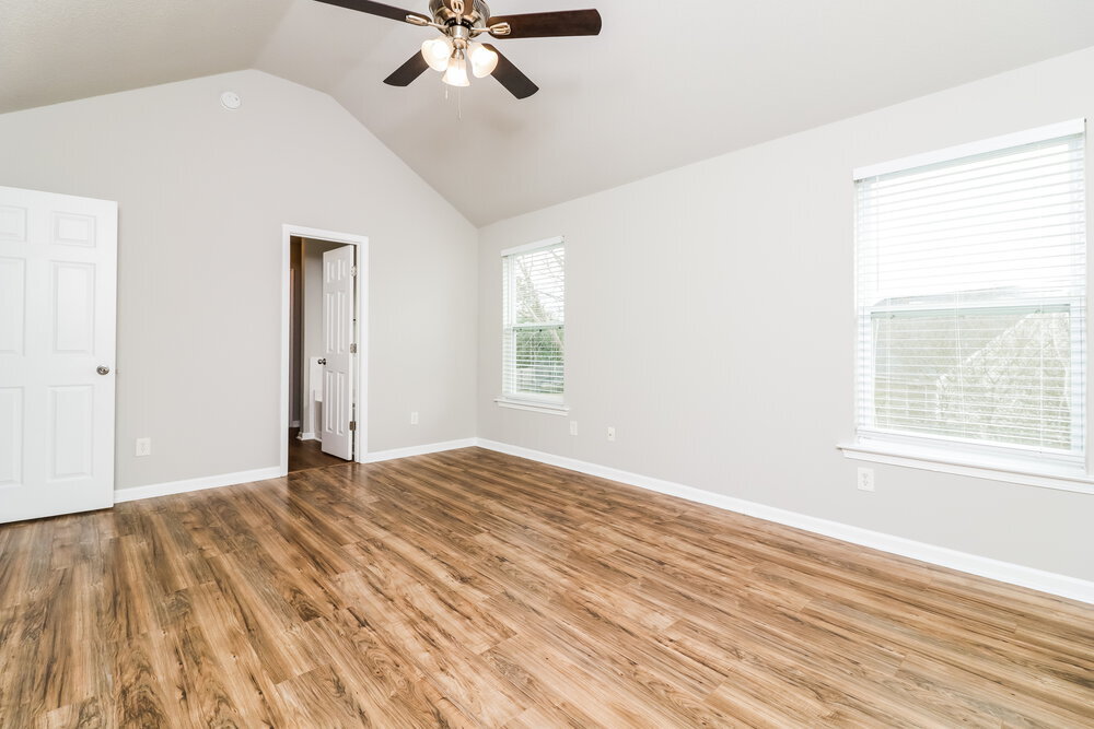 Building Photo - 2009 Rolling Meadows Rd