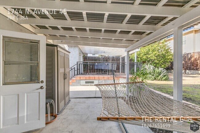 Building Photo - 1744 N Ave 45