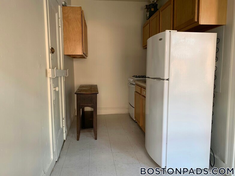 Building Photo - 25 Walbridge St