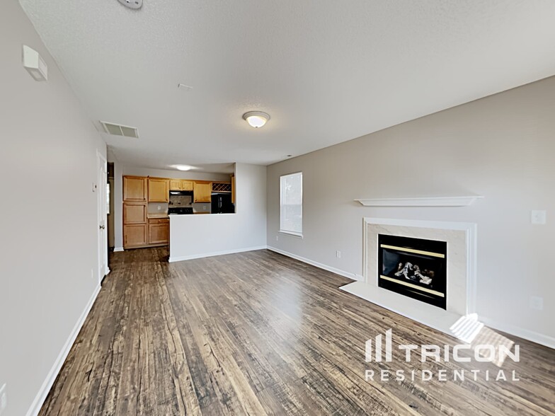 Building Photo - 345 Hunslet Cir