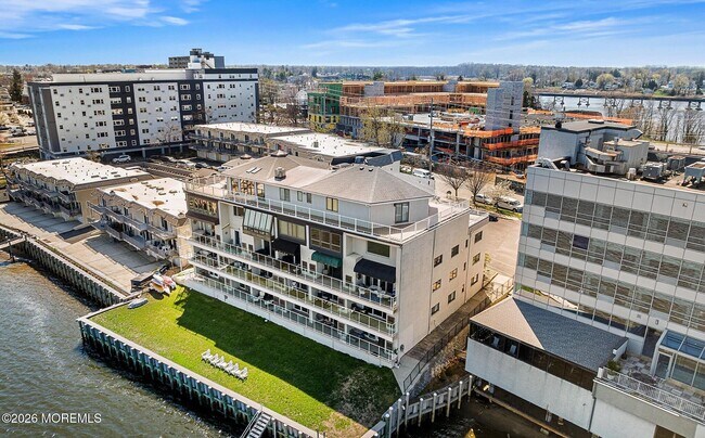 Building Photo - 138 Bodman Pl