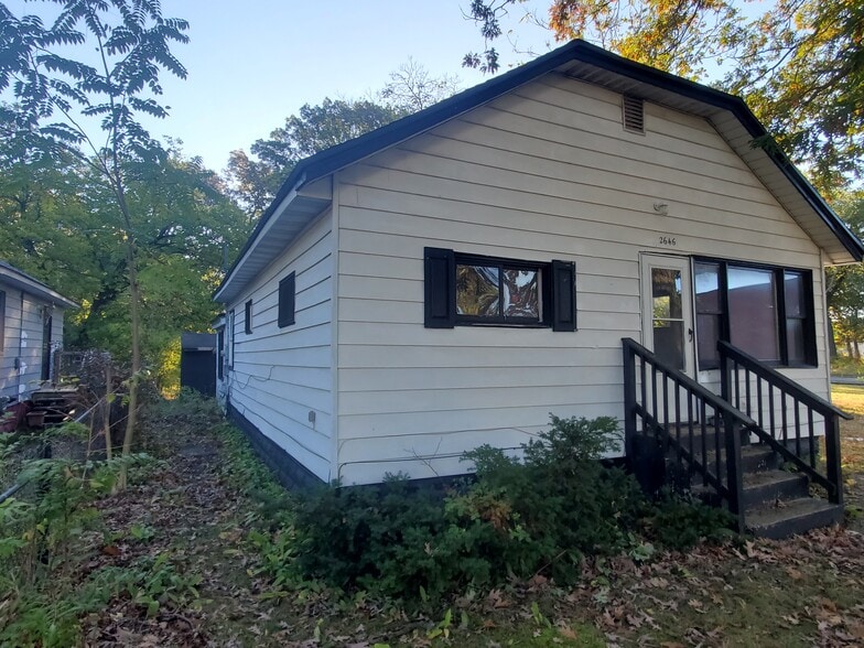 Building Photo - 2646 Reynolds St