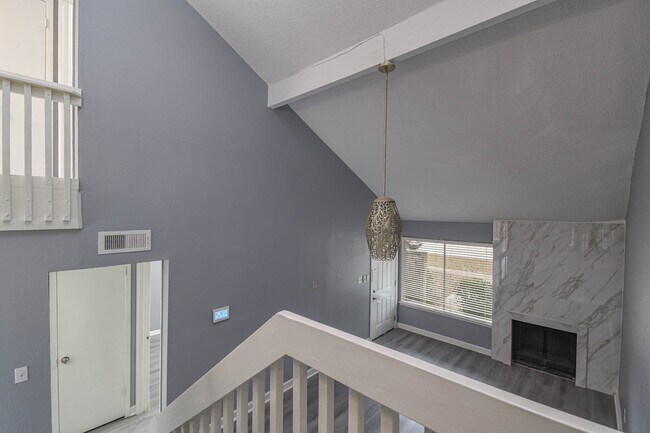 Building Photo - 12543 Wellington Park Dr