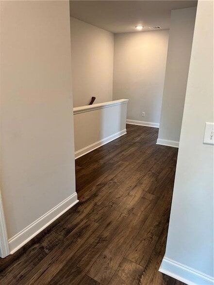 Building Photo - 1204 Ainsworth Alley