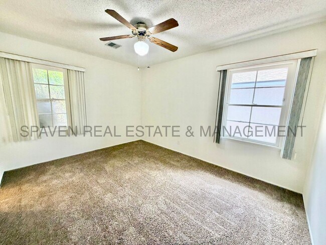 Building Photo - 4750 El Molino Ave