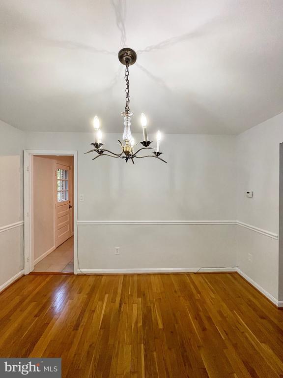 Building Photo - 1556 Bruton Ct