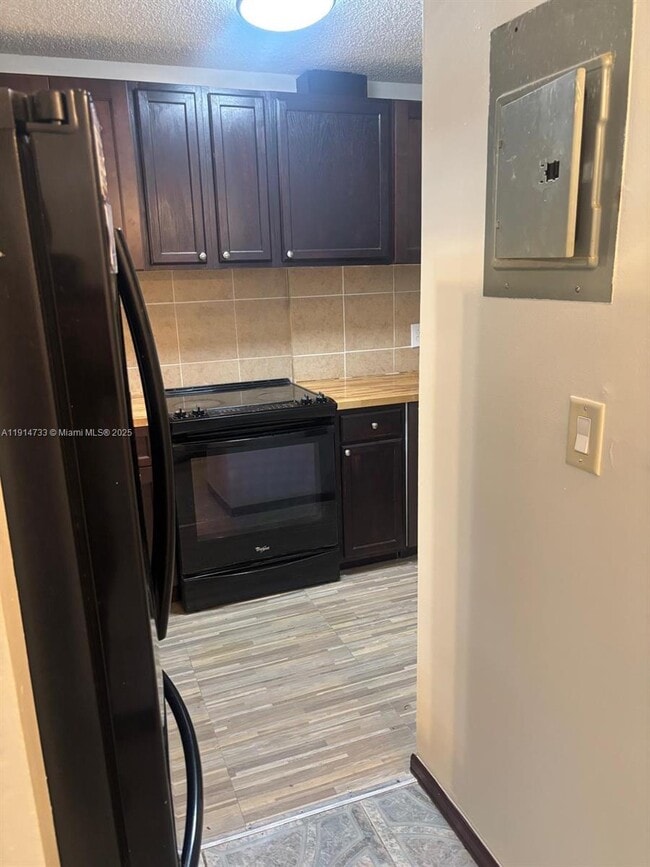 Building Photo - 2514 Taylor St