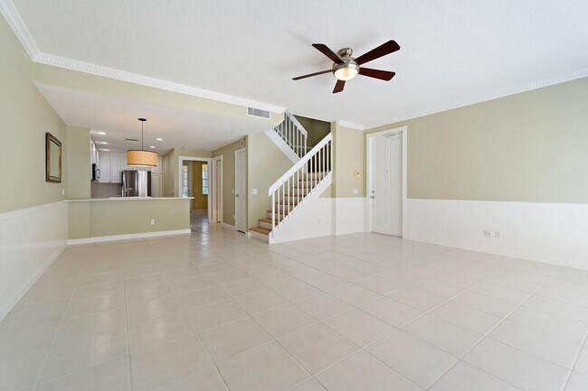 Building Photo - 4526 Illicium Dr