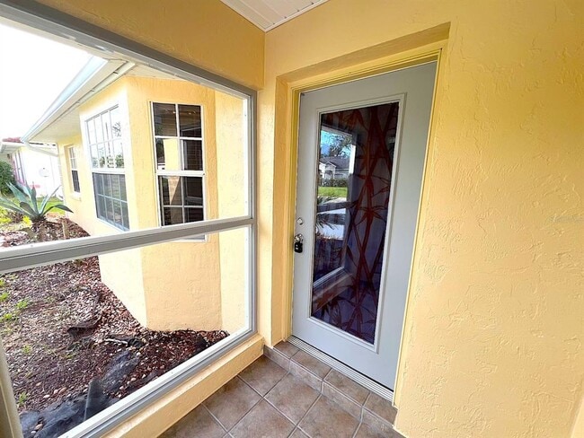 Building Photo - 104 Raemoor Dr