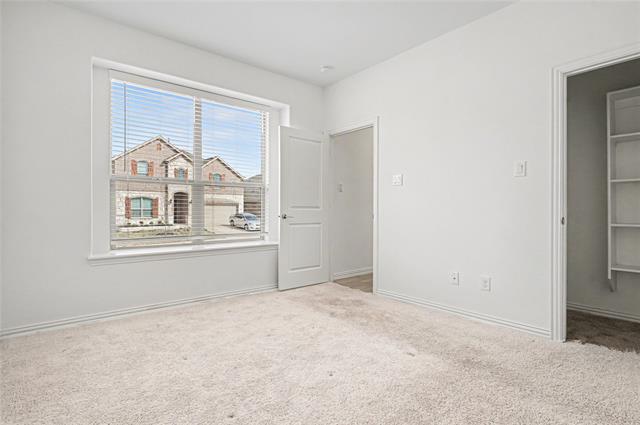 Building Photo - 512 Birch Ave